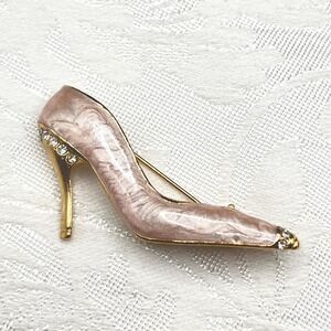 Vintage Mauve Dusty Pink Enamel Swirl Rhinestone High Heel Shoe Gold Tone Brooch